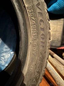 Celoroční pneu 215/45R16