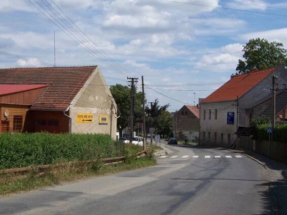 Soubor:Všestary, 2.jpg – Wikipedie