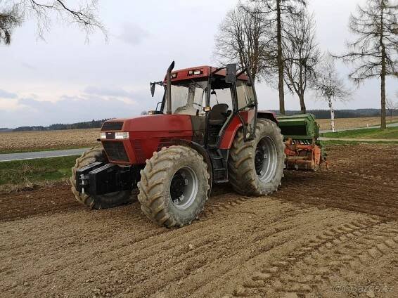 Traktor Case 130 koní, 6- válec