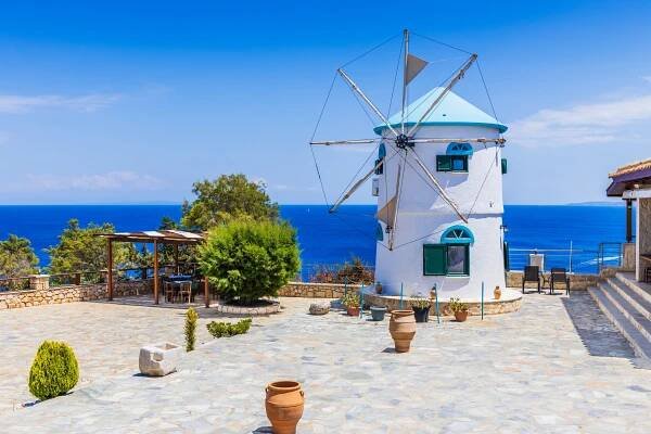 Tradiční větrný mlýn, Zakynthos, Řecko