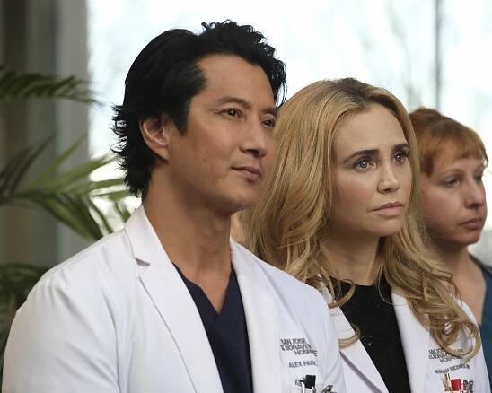 Dobrý doktor - Rodina - Z filmu - Will Yun Lee, Fiona Gubelmann