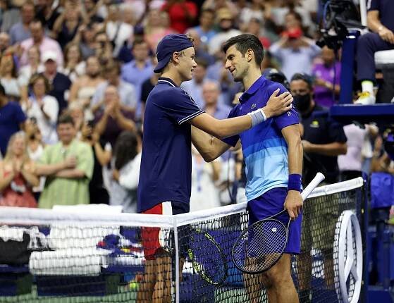 Djokovič vs. Rune LIVE [6.11.] ATP Paris 2022 online