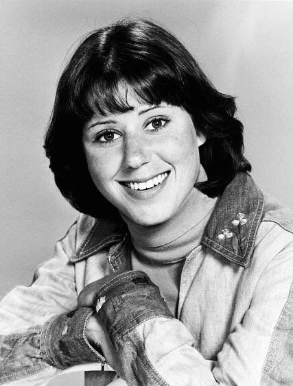 RHODA, JULIE KAVNER, 1974-78.