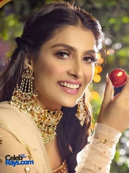 Ayeza Khan bundu khan
