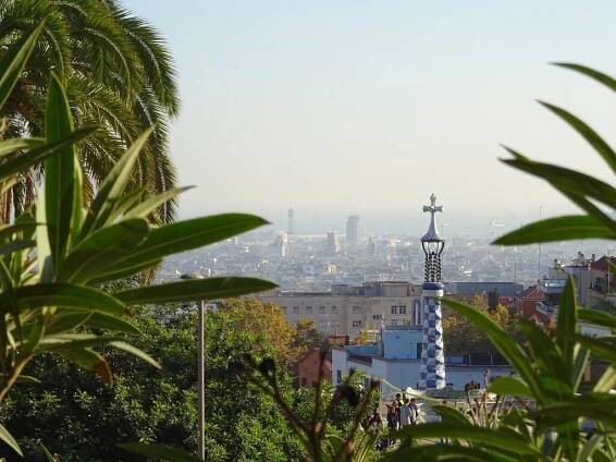 Barcelona - Po stopách génia | Refresher blog