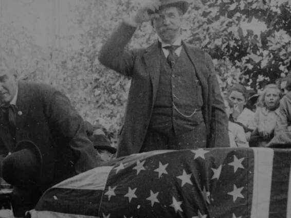 [Charles E. Hughes speaking during campaign, Duquesne, Pa., 1916]
