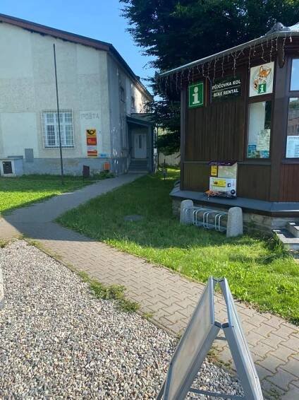 Nabíjecí stanice Turistické informační centrum Vrbno pod Pradědem foto 3