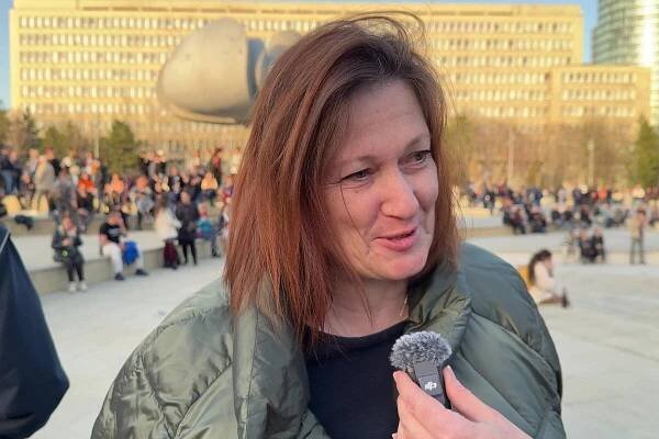 Prečo prišli? Dokedy budú chodiť? Pýtali sme sa ľudí na proteste v Bratislave