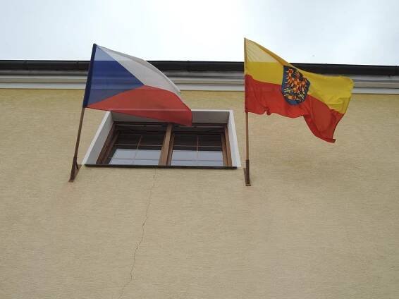 Obec ŽELECHOVICE se hrdě hlásí k Moravě – vyvěsí moravskou vlajku a zpřístupní muzeum – Moravská národní obec – Za Moravu