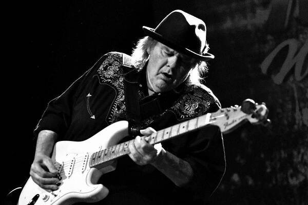 Walter Trout vyprodanému Paláci Akropolis představil album Ride