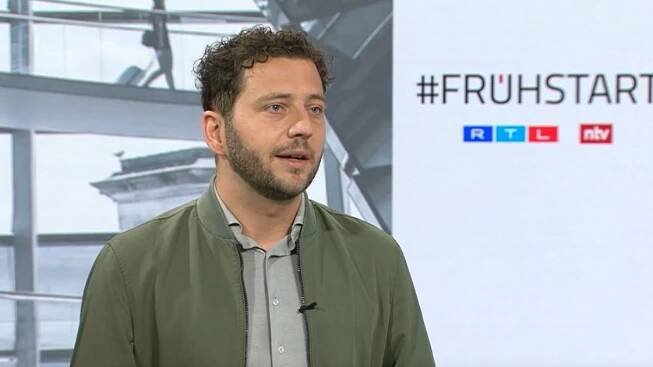 Grünen-Chef im ntv Frühstart: Banaszak: "Brosius-Gersdorf wird sturmreif geschossen"