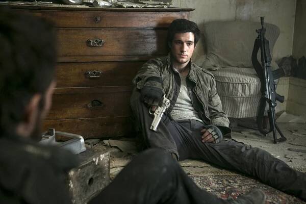Falling Skies - Be Silent and Come Out - Z filmu - Drew Roy