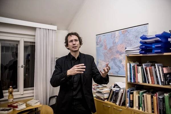 Petr Drulák: Regulace kapitalismu je naprosto základní otázka