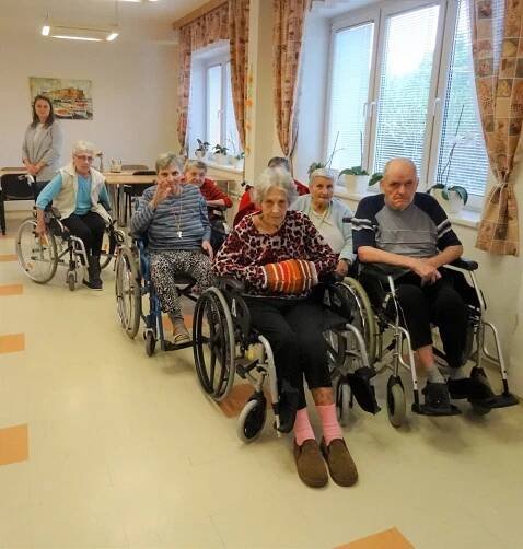 Veselé mezigenerační setkání s malými předškoláky | SENIOR Otrokovice