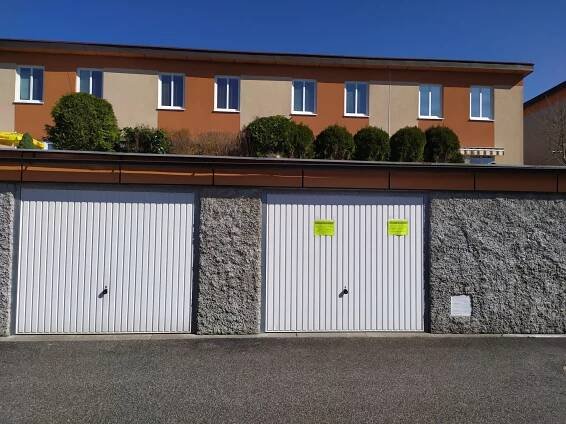 Prodej garáže, ca 25m2, v Liberci, Pavlovicích, ul. Na Mlýnku, za 840.000,- Kč.