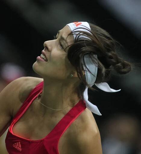 FOTO Ženská krása okořenila sportovní rok 2012