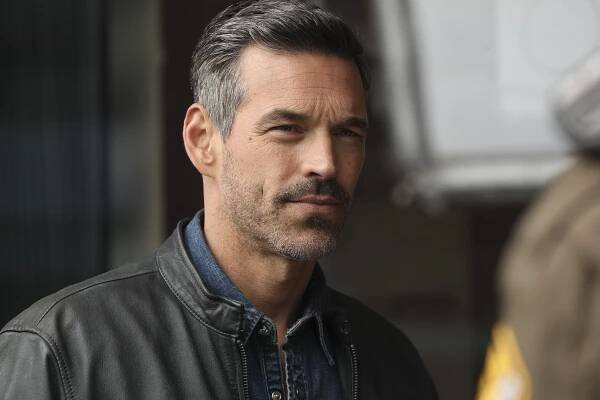 Take Two - Stillwater - Z filmu - Eddie Cibrian