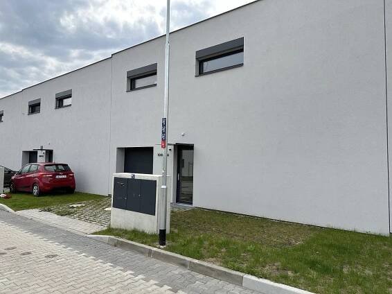 Pronájem domů, Čakovice | Mapio.cz