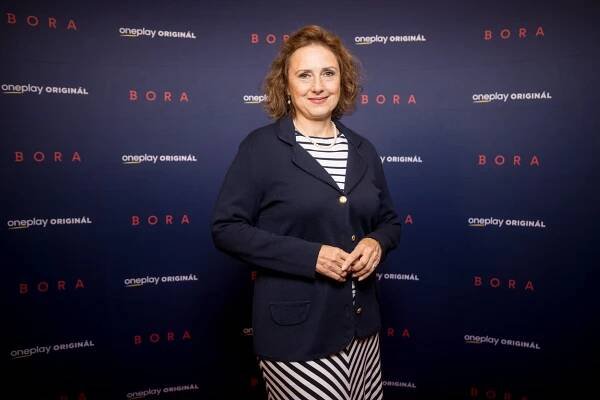 Byla jsem na rodinných konstelacích, pomohlo mi to, říká herečka Zuzana Mauréry