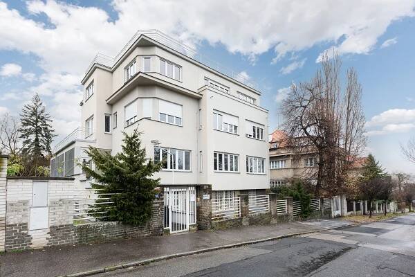 Reprezentativní vila k pronájmu, Malvazinky, Praha 5 - Grygar reality