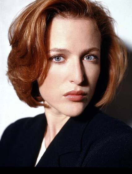 Foto k tématu Gillian Anderson – stránka 9