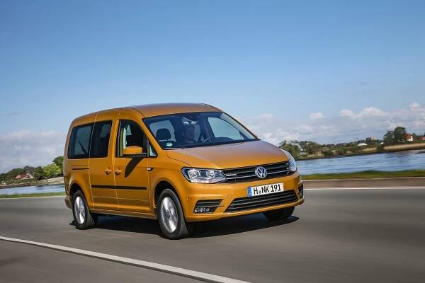 Volkswagen Caddy: Podrobné specifikace vozidel & Interaktivní nástroj pro srovnání