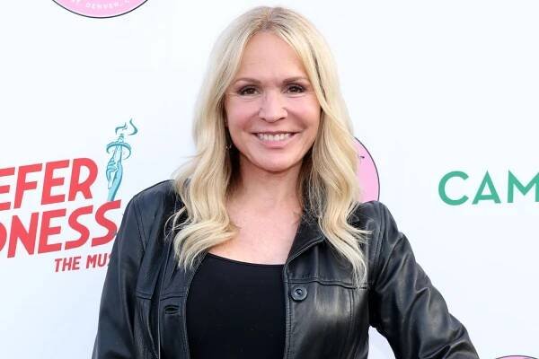 Barbara Alyn Woods Turned Down Another Role to Take a Chance on One Tree Hill