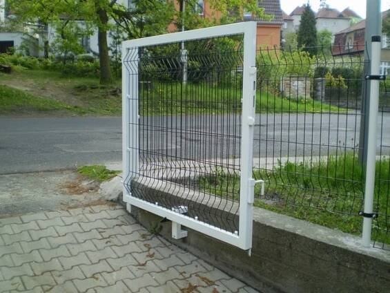 Branky a vrata atypická – zakázková výroba | Ploty, výstavba plotů, oplocení na klíč Ústí nad Labem, Děčín, Teplice