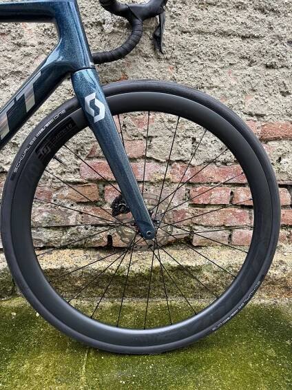 Scott Addict RC PRO vel. L za 118 900 Kč | Cyklobazar.cz