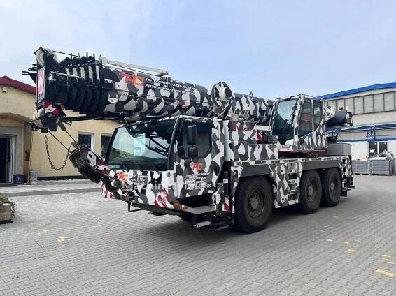 Autojeřáb Liebherr LTM 1060-3.1