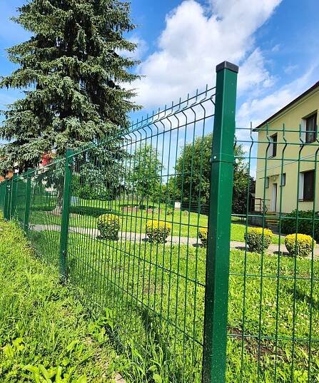 Plotový panel Lario 142 cm zelený drát 4.8mm | E-pletivo.cz – ploty Vamberk