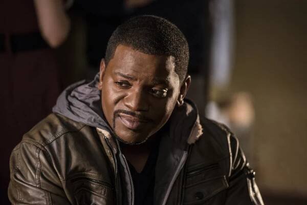 Frequency - Signal and Noise - Z filmu - Mekhi Phifer