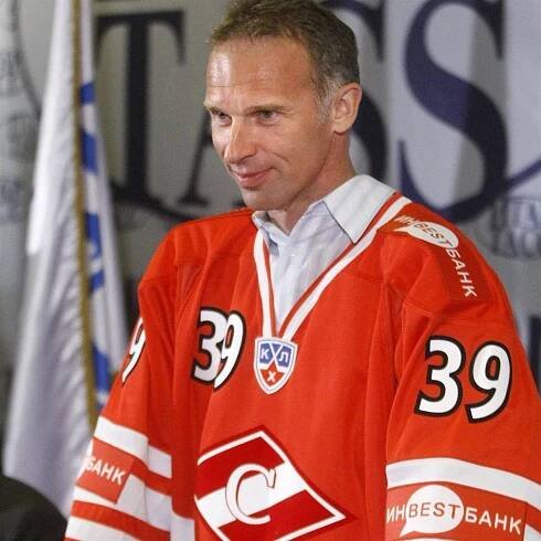 Hašek ve stopách Haška: Švejkovina? Leda si vzít každou stulpnu jinou