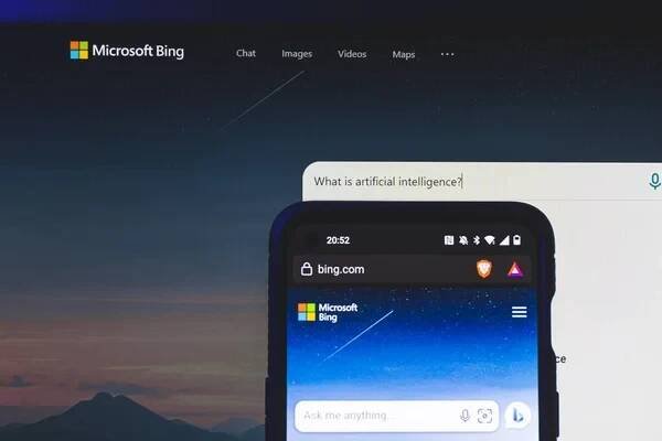 Kaunas, Litva - 2023 12. února: Bing na obrazovce. Microsoft Bing je nový AI CHAT bot spuštěný společností Microsoft — Stock obrázek