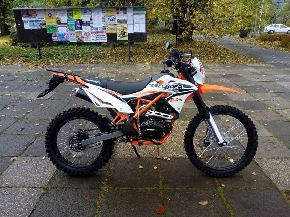 pitbike Mikilon Defender 250 RR, Barevná možnost oranžová