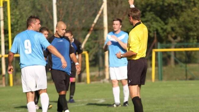 Petratur nesměl hrát. Fotbalisty O. N. Vsi B tvrdě potrestala disciplinárka