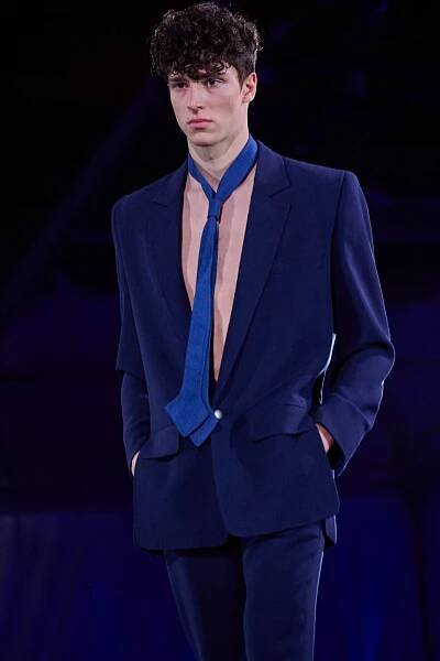 FASHIONVIEW - Pierre Cardin Show 2022