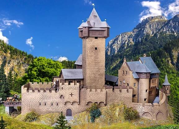  Modelová železnice - H0 Stavebnice - hrad "Falkenstein" 