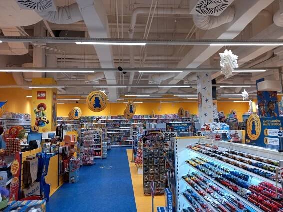 Prodejna hraček SPARKYS Praha OC Novo Plaza | Sparkys