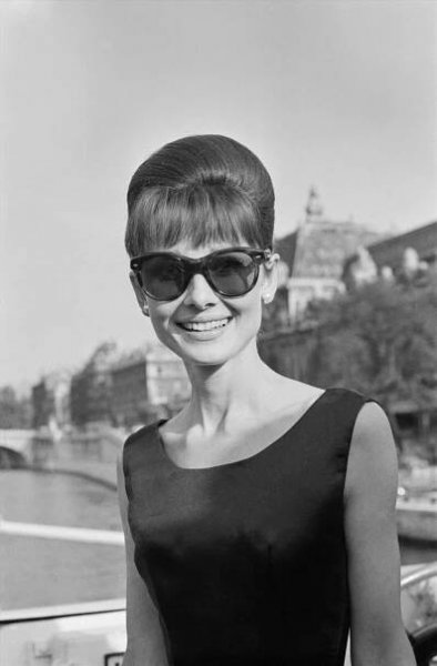Audrey Hepburn, British actress. Paris, 1964. HA-1