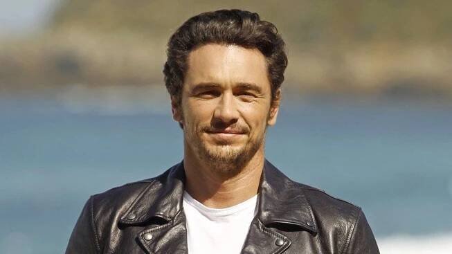 James Franco: Spal se studentkami!