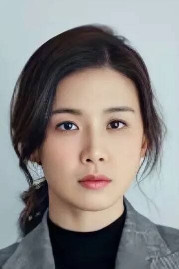 Bo-young Lee