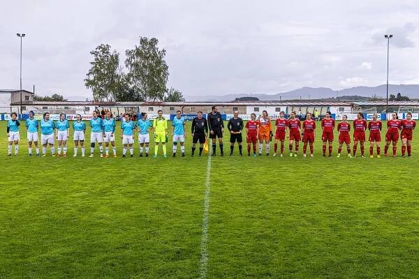PODÍVEJTE SE: Famózní publikum a hattrick kanonýrky, tři body zůstaly na Rozvoji