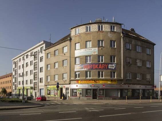 Petrohrad | Stezky | Plzeňský architektonický manuál