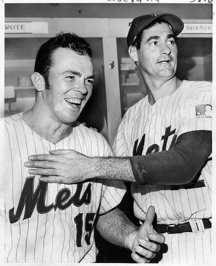 Black and white photo of New York Mets relief pitcher Ron Taylor and catcher Jerry Grote.