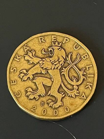 Mince 20 Kč s orlojem z roku 2000