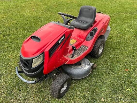 sekačka traktor Hecht 5727 - Kolín