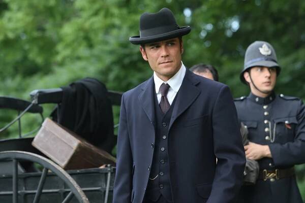 Případy detektiva Murdocha - Boháč a chudák - Z filmu - Yannick Bisson