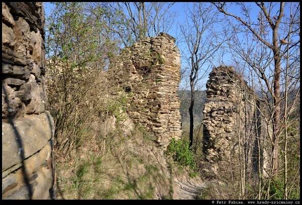 Rabštejn nad Střelou – fotografie / hrady-zriceniny.cz