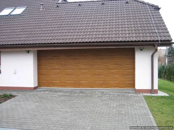 Garážové sekční vrata – Eurodoor CZ, s.r.o